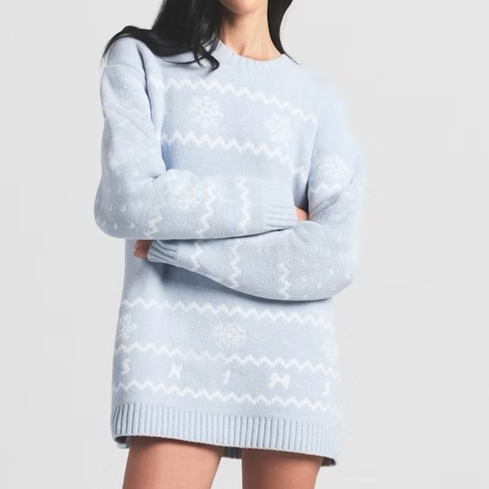 skims sweater